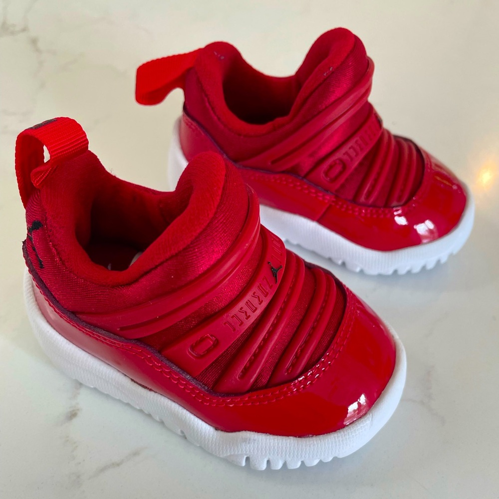 Air Jordan 11 Retro Little Flex TD 'Gym Red'